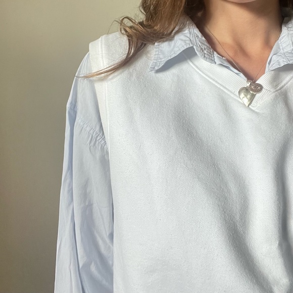 Aritzia TNA Cozy Fleece Sweater Vest - Picture 5 of 10